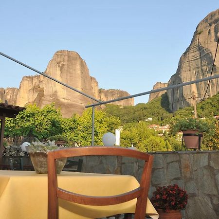 Guesthouse Bloutsos Rooms Kastraki  ภายนอก รูปภาพ