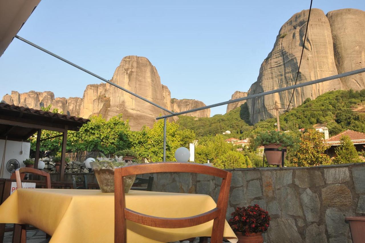 Guesthouse Bloutsos Rooms Kastraki  ภายนอก รูปภาพ