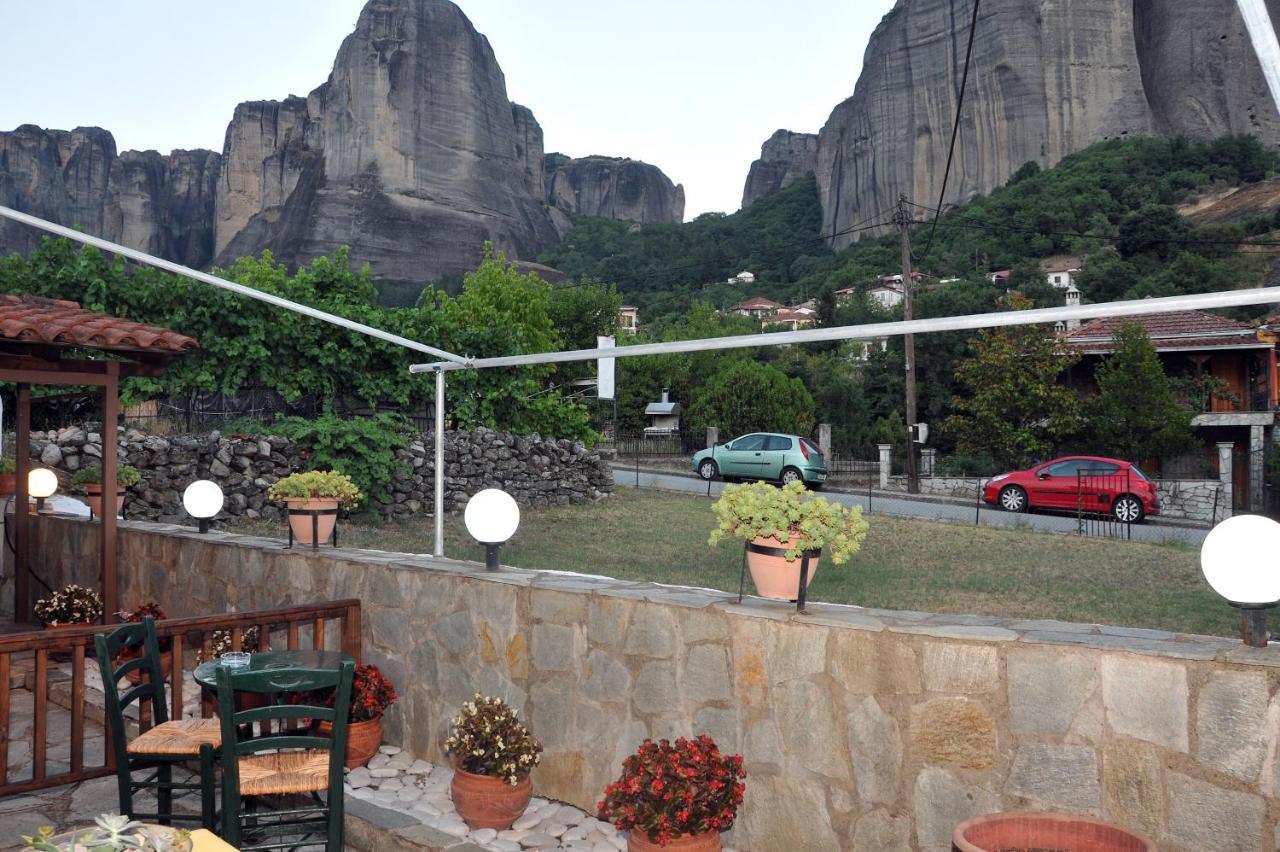Guesthouse Bloutsos Rooms Kastraki  ภายนอก รูปภาพ